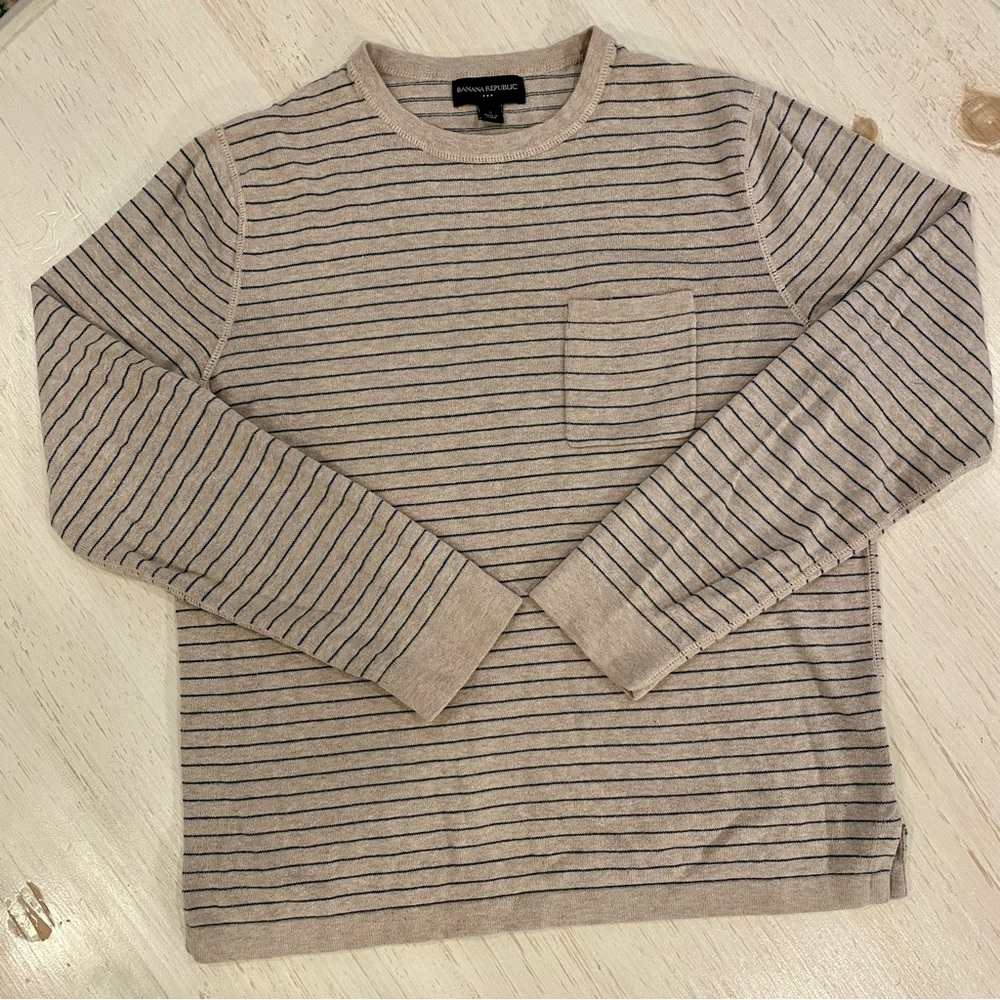 Banana Republic Striped Crewneck Sweater Sized Small